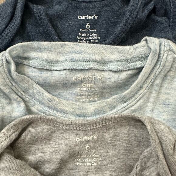 Carter’s blue and grey onesie bodysuit bundle, size 6 month (set of 3) - Picture 8 of 8